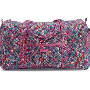 VERA BRADLEY ICONIC LARGE DUFFEL BAG